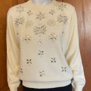 Vintage Sparkly Sweater Snowflakes Rhinestone Winter White Size Small